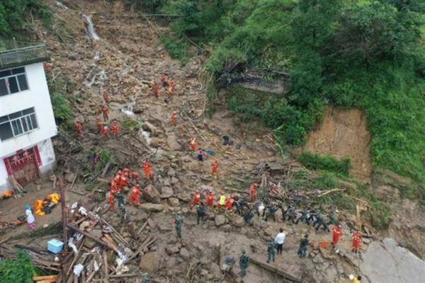 الصين تصدر أشد إنذار للتحذير من السيول الجبلية
