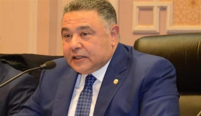 محافظ البحر الأحمر يعتمد القبول بمدارس الثانوى العام بحد أدنى 200 درجة
