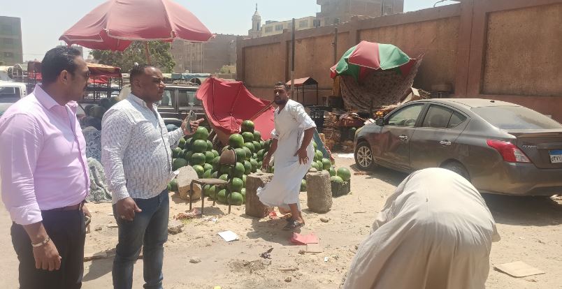 حملة موسعة لإزالة ورفع الإشغالات في شوارع بشتيل.. صور