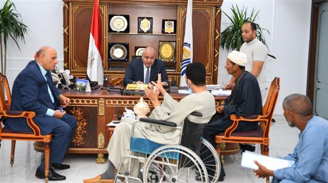 " الداودي " يستقبل 77 مواطن بمكتبه اليوم لبحث شكواهم بقنا