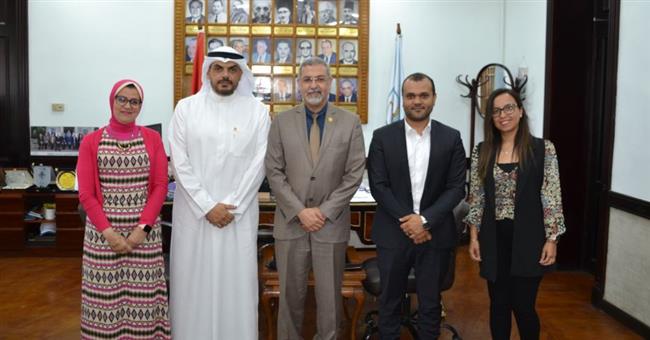 نائب رئيس جامعة الإسكندرية يستقبل الملحق الثقافي بسفارة الكويت بالإسكندرية 