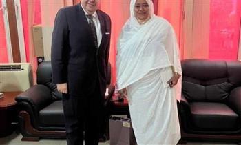 السفير المصرى فى الخرطوم يلتقى الوزيرة السودانية المكلفة بالتجارة والتموين