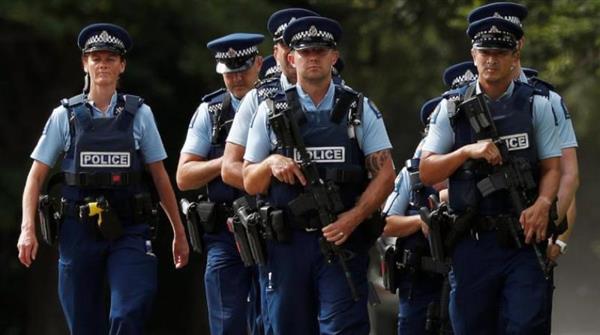 اعتقال شخص طعن 4 أشخاص بمدينة أوكلاند فى نيوزيلندا