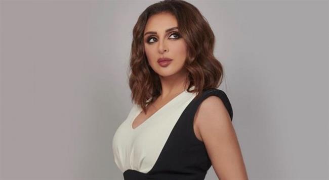 أنغام تعبر عن غضبها من "مبروك عطية" بسبب تصريحاته الأخيرة