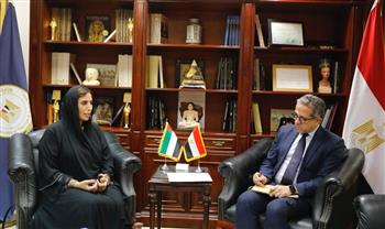   وزير السياحة والآثار يبحث التعاون مع سفيرة الإمارات بالقاهرة