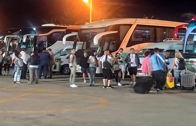 مطار مرسي مطروح يستقبل ٥ رحلات طيران شارتر من إيطاليا وبولندا 