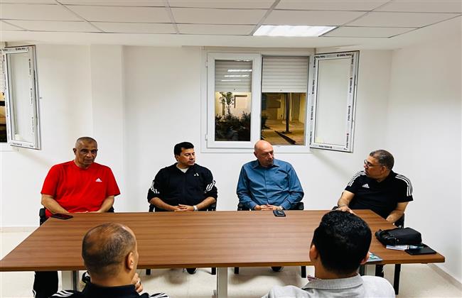 وزير الرياضة يجتمع ببعثة مصر في وهران استعدادا  للمشاركة في دورة العاب البحر المتوسط