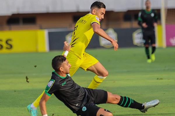 المغرب الفاسي يواصل استبعاد لخضر