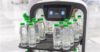   الحرمان الشريفان: توفير روبوت ذكي لتوزيع عبوات ماء زمزم على الحجاج