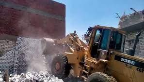   إزالة أعمال بناء مخالف وعلى أرض زراعية بالإسكندرية