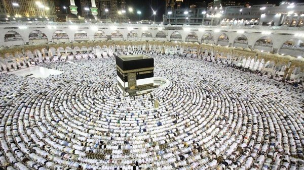 السعودية: مليون حاج يؤدون الفريضة هذا العام
