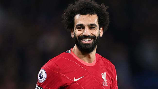 صحيفة بريطانية ترجح عدم قبول ليفربول مطالب محمد صلاح
