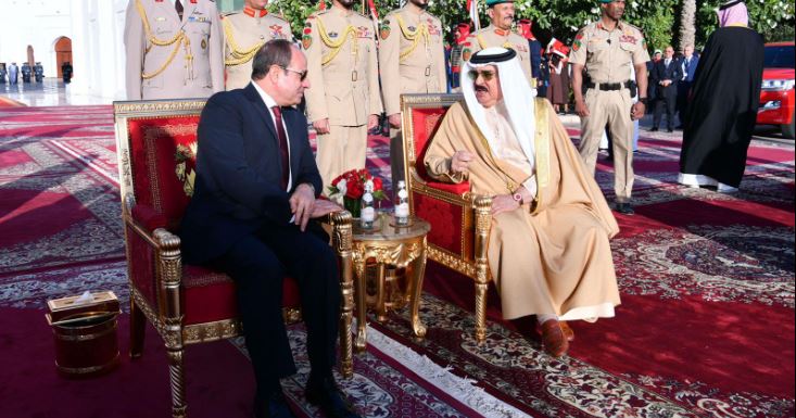 انطلاق القمة المصرية البحرينية بقصر الصخير الملكى