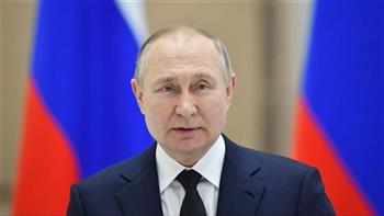   الرئيس الروسي يصل تركمانستان لحضور قمة بحر قزوين