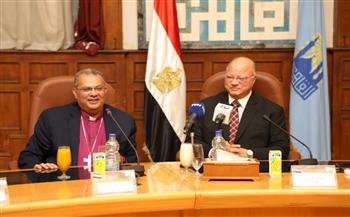   رئيس الطائفة الإنجيلية على رأس وفد لمحافظة القاهرة للتهنئة بعيد الأضحى المبارك