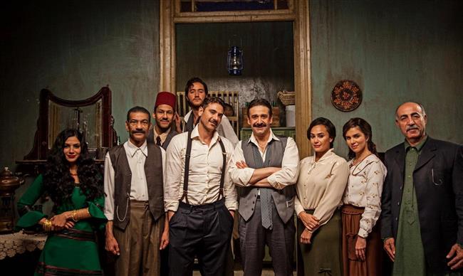 هند صبري تشوق جمهورها بدورها في "كيرة والجن" عشية طرحه بدور السينما