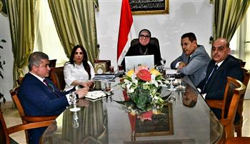   وزراء صناعة مصر والإمارات والأردن يعقدون اجتماعًا موسعًا لتفعيل مبادرة الشراكة الصناعية التكاملية