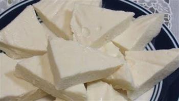   شعبة المواد الغذائية بالإسكندرية: ارتفاع في أسعار الجبن المثلثات بالسوق