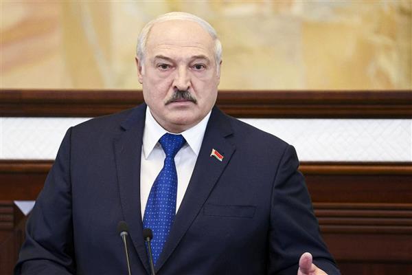 رئيس بيلاروسيا: القيادة الروسية لا ترغب في الاستيلاء على أوكرانيا لكنها تدافع عن أمنها