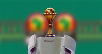 «كاف» يدرس تنظيم نهائي كأس الأمم الإفريقية في بلدين بدلا من واحدة