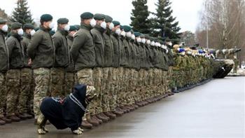   القوات الأوكرانية تهي التدريبات العسكرية في بريطانيا علي أنظمة جديدة للصواريخ
