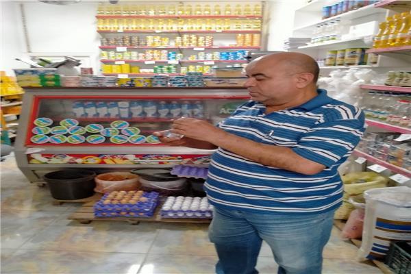 تحرير ١٤ محضرًا ضد ٩ محلات للمشغولات الذهبي بالبحيرة
