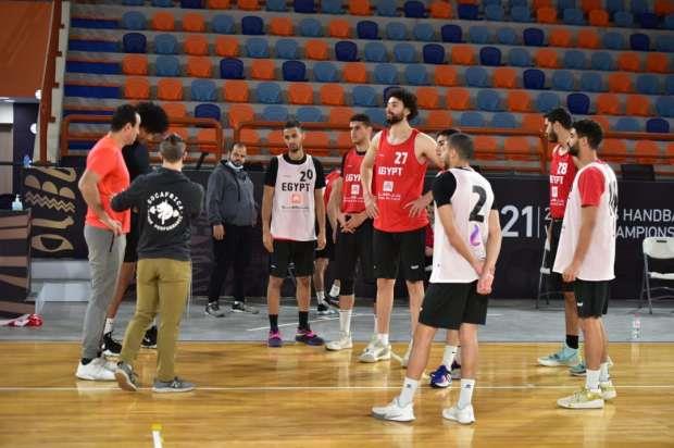 روي رانا يعلن قائمة منتخب كرة السلة استعدادًا لخوض المرحلة الثانية لتصفيات كأس العالم