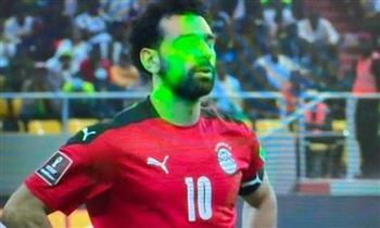 الاتحاد السنغالى يمنع دخول الليزر والزجاجات
