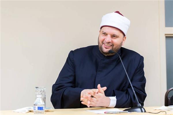مستشار المفتي من واشنطن :الإرهاب لا يمكن بحال أن يخرج من رحم الإسلام