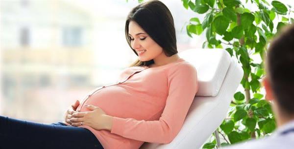 10 قواعد لأناقة المرأة الحامل.. تعرفى عليها