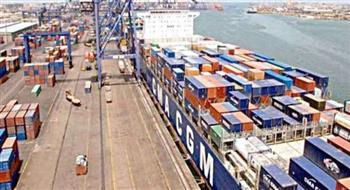 نشاط ملحوظ بحركة الملاحة وتداول البضائع بميناء الإسكندرية خلال 48 ساعة