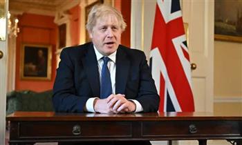   رئيس الوزراء البريطاني ينجو من تصويت لحجب الثقة