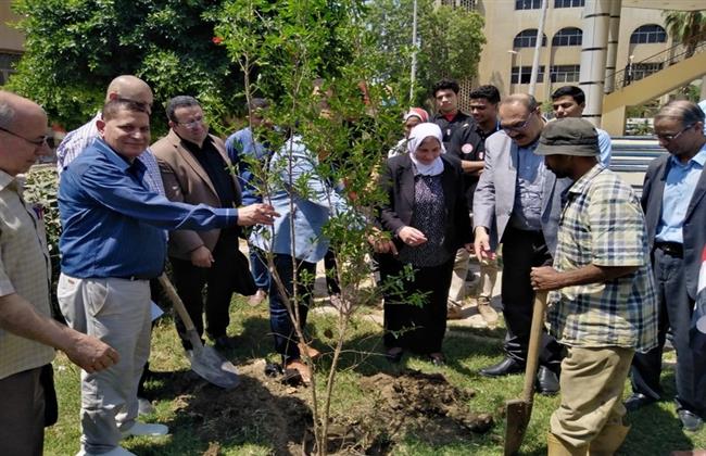 ندوة بكلية الزراعة جامعة الزقازيق عن التغييرات المناخية وتأثيرها على القطاع الزراعي