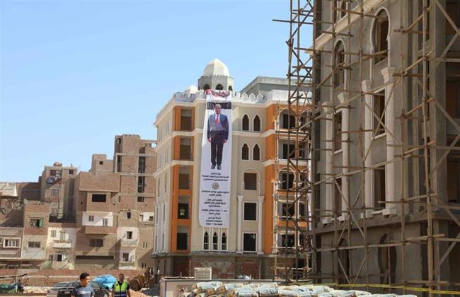 محافظ المنيا ورئيس صندوق التنمية الحضرية يبحثان الموقف التنفيذي لتطوير عواصم المحافظات