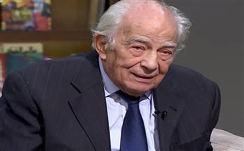 رشوان توفيق «أشكر مصر وأهلها الطيبين على الفوز بجائزة الدولة التقديرية»