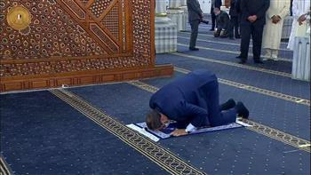 وفد من علماء المسلمين يثمن اهتمام الرئيس السيسي بمساجد آل البيت ويشيدون بتطوير مسجد الإمام الحسين