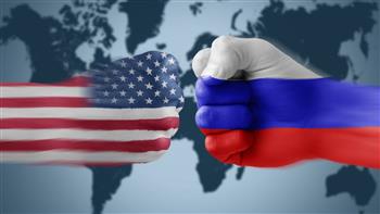   كاتب أمريكى: صراع تكنولوجيا المعلومات بين أمريكا وروسيا يزداد اشتعالًا
