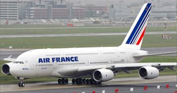   "مطارات باريس": إلغاء 25% من رحلات الغد بين 7 صباحا و2 ظهرا  