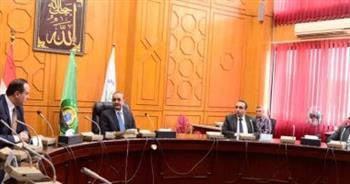 محافظ الإسماعيلية يعلن إنشاء مركز تأهيل وطب رياضى بالمحافظة