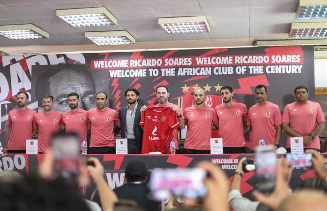 سواريش: الأهلي فوق الجميع.. وهدفنا الفوز والبطولات والأداء الجيد