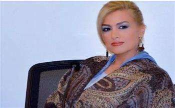 سيمون توجه رسالة غامضة عبر الإنستجرام
