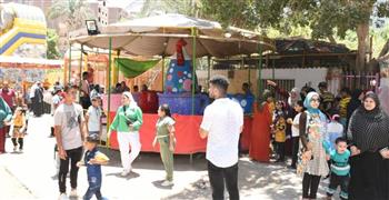   مواطنو المحافظات المجاورة يتوافدون على الفيوم للاحتفال بالعيد وزيارة مناطقها السياحية 