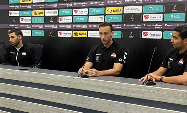 أكرم يسري لاعب منتخب اليد: لدينا الثقة في تحقيق لقب أمم إفريقيا 
