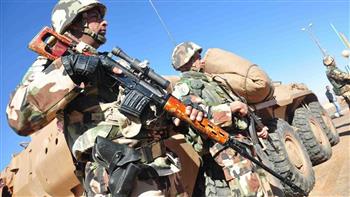   الجيش الجزائري: ضبط ٢١ عنصر دعم للجماعات الإرهابية و٤٣٧ مهاجرا غير شرعي