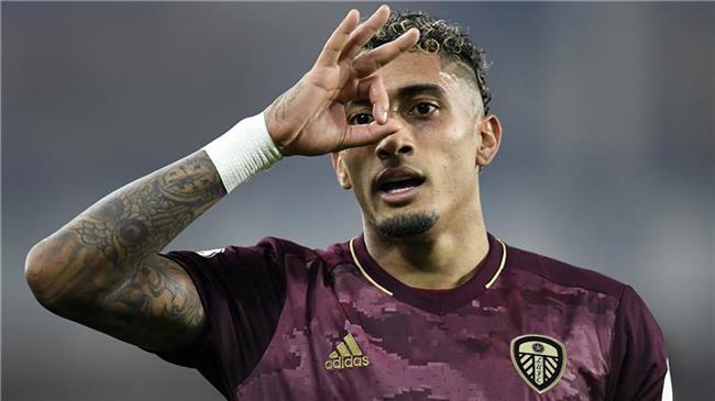 برشلونة يواصل رحلته فى ضم النجوم ويتعاقد مع رافينيا الساحر البرازيلى الجديد 