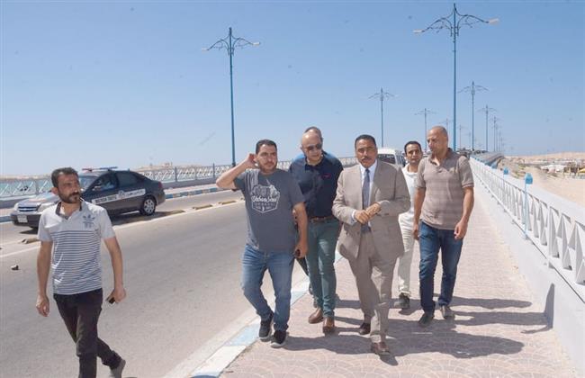 محافظ مطروح يوجه بتكثيف جهود تنظيم الحركة المرورية بالكورنيش والشوارع الرئيسية