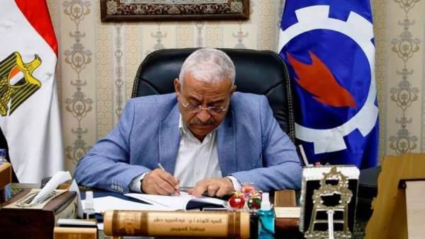 حملات ولجان تفتيش على المواقف لمتابعة تطبيق التعريفة الجديدة بالسويس