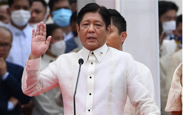 الرئيس الفلبينى ينهى عزله الصحى عقب تعافيه من فيروس كورونا
