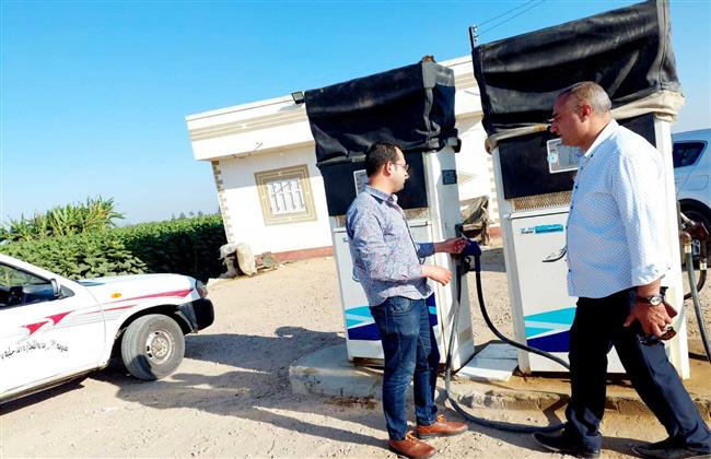 ضبط محطتين للوقود جمعوا 12500 لتر بنزين لبيعها في السوق السوداء بالبحيرة