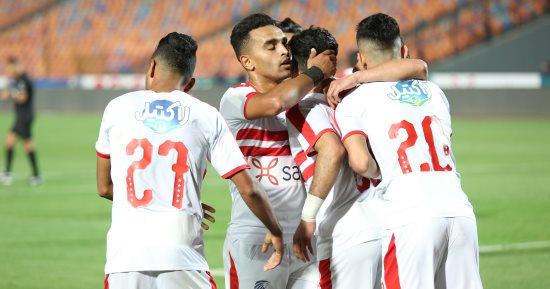 الزمالك يضاعف مكافآت لاعبيه لحصد لقبي الدوري والكأس
